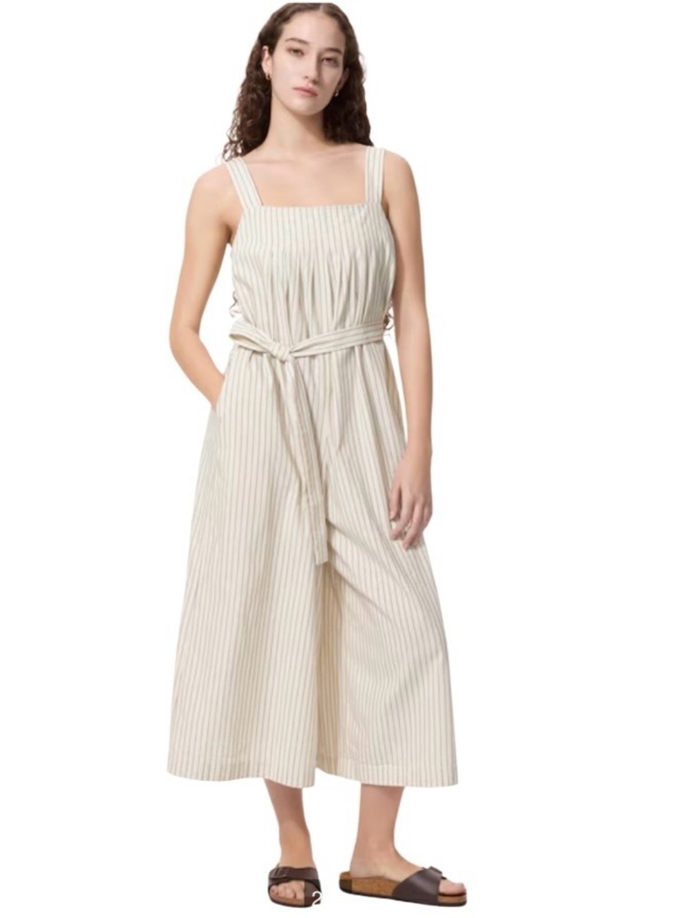 Uniqlo Linen Blend Pinstripe
Wide Leg Front Tie Tan/oat Jumpsuit Size‎ S